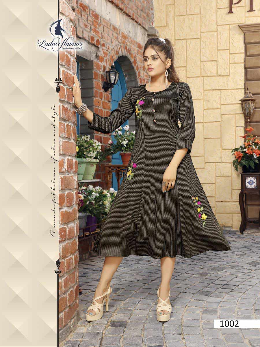 Elite Ladies Flavour 3D Stripe Kurti Manufacturer Elite Ladies Flavour 3D Stripe Kurti Manufacturer